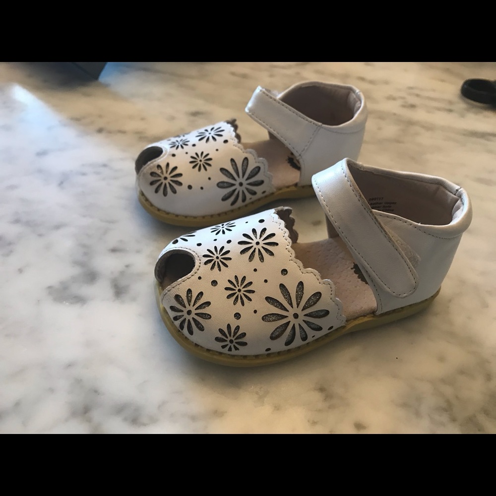 Girls Livie & Luca White sandals